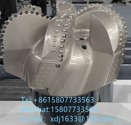 Dia 89mm κομμάτι τρυπανιών πετρελαίου 444.5mm PDC, κομμάτι τρυπανιών πετρελαιοφόρων περιοχών για τη διάτρηση βαθιών τρυπών